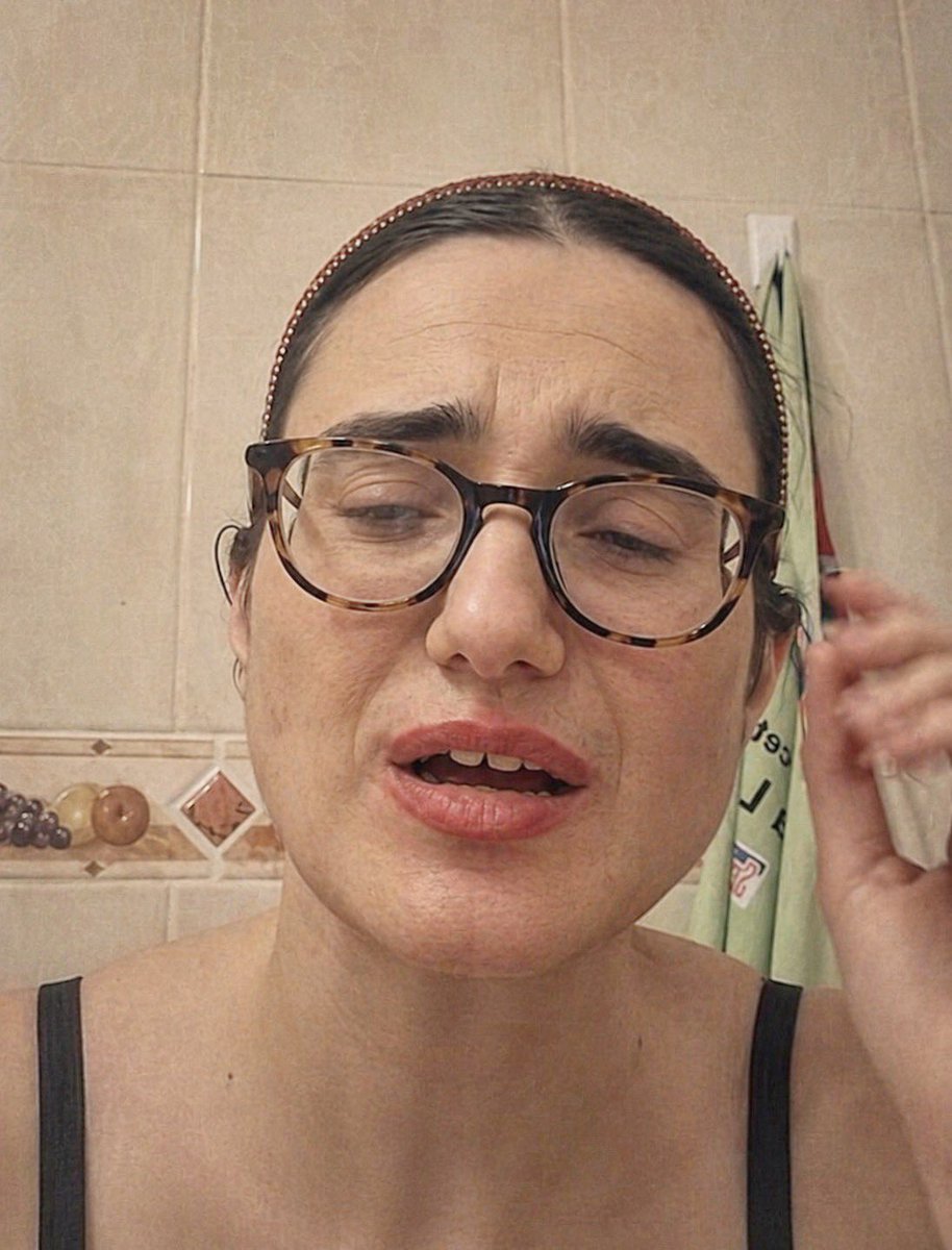 Dolores Lipanela 🐈‍⬛ tweet media