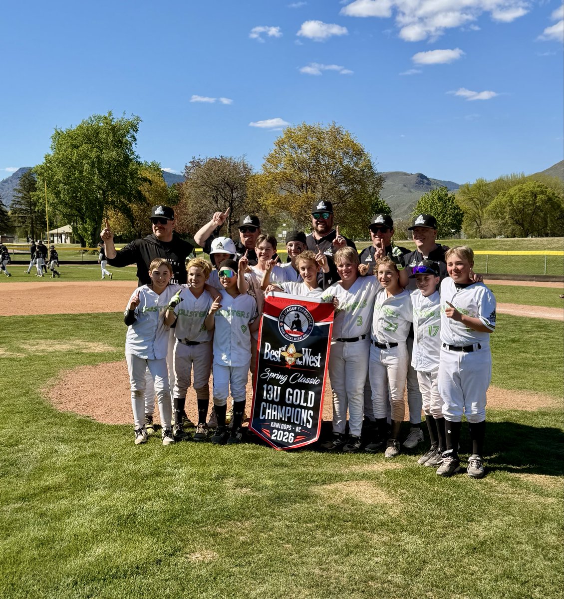 Big League Experience tweet media