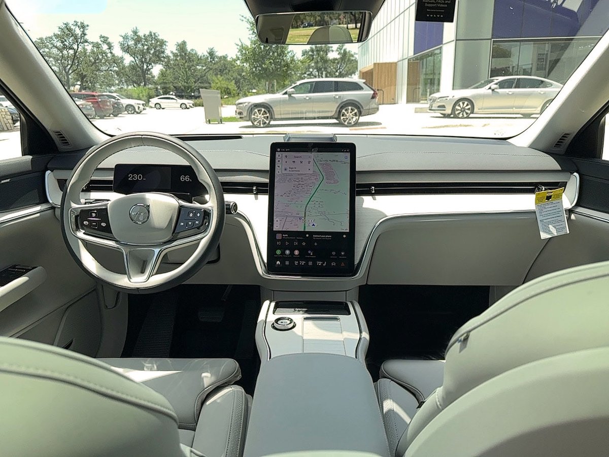 HC_Volvo_Texas's tweet photo. Experience electric performance with purpose in the Volvo EX90. Smooth acceleration, refined comfort, and zero tailpipe emissions.

Learn about available offers today. https://t.co/jEyeGtCwgI https://t.co/ryCSlXwxG7