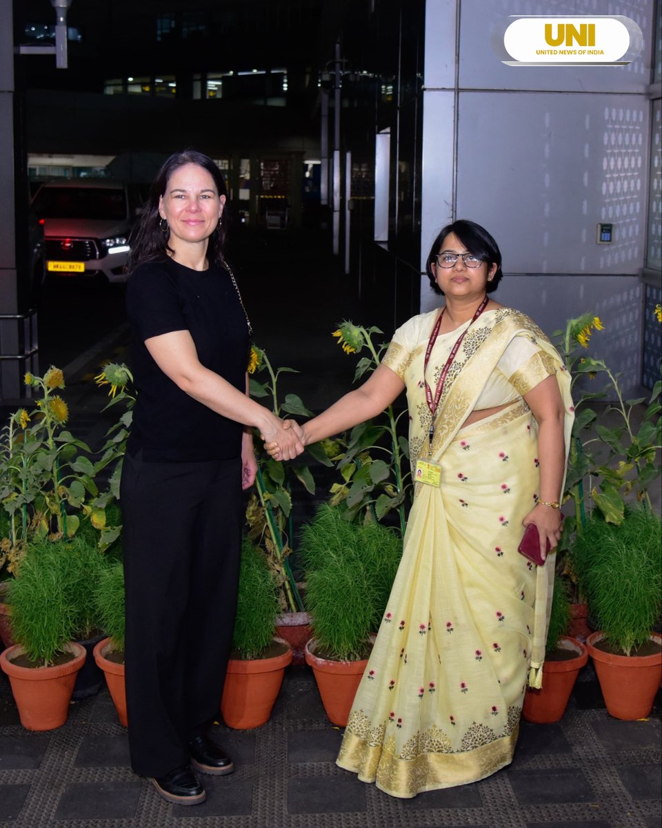 uniindianews's tweet image. A warm welcome to Annalena Baerbock on her official visit to India. The visit reaffirms India's steadfast engagement with the UN: MEA 

@MEAIndia | @UN_PGA | @UN | #AnnalenaBaerbock | #India | #IndiaVisit | #UnitedNations | #UNI
