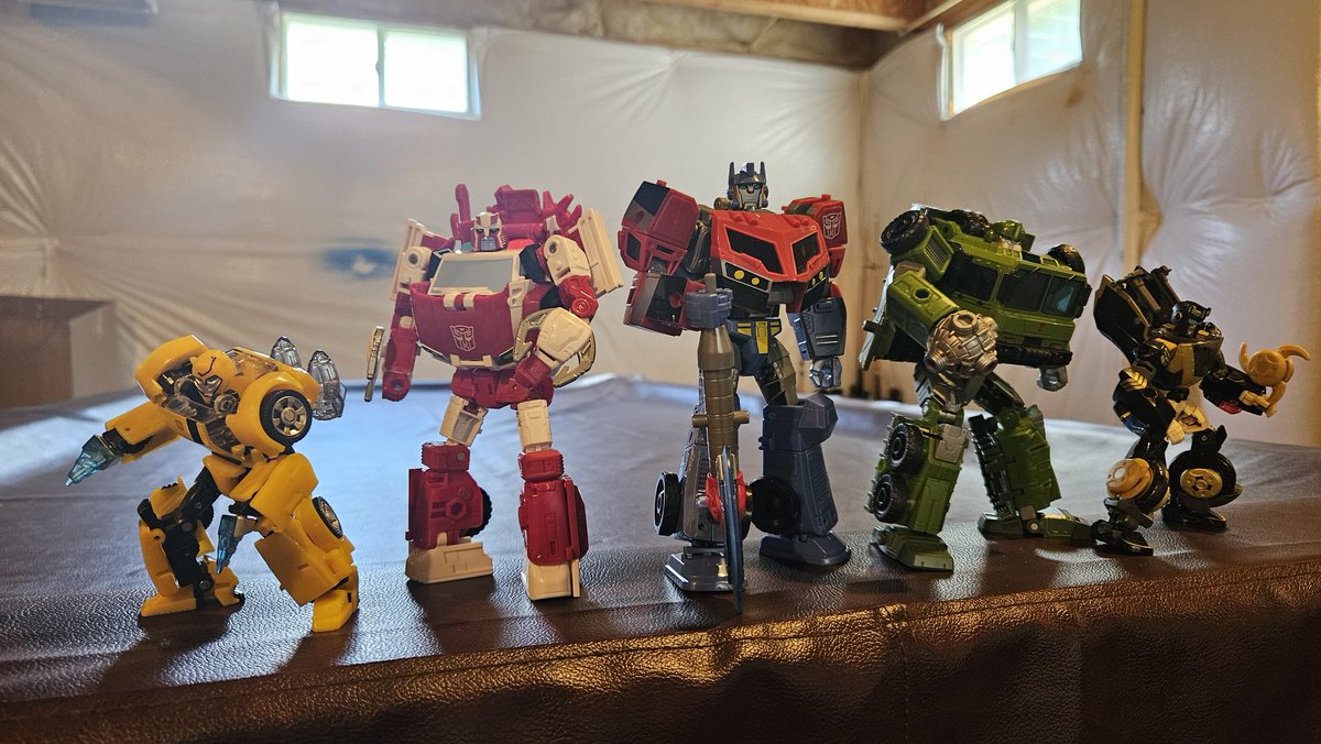 SilverBlueStreak tweet media