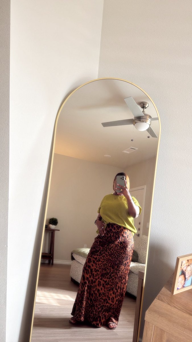 _daviaaa's tweet photo. 🐆✨ https://t.co/jcBBHNyXPy