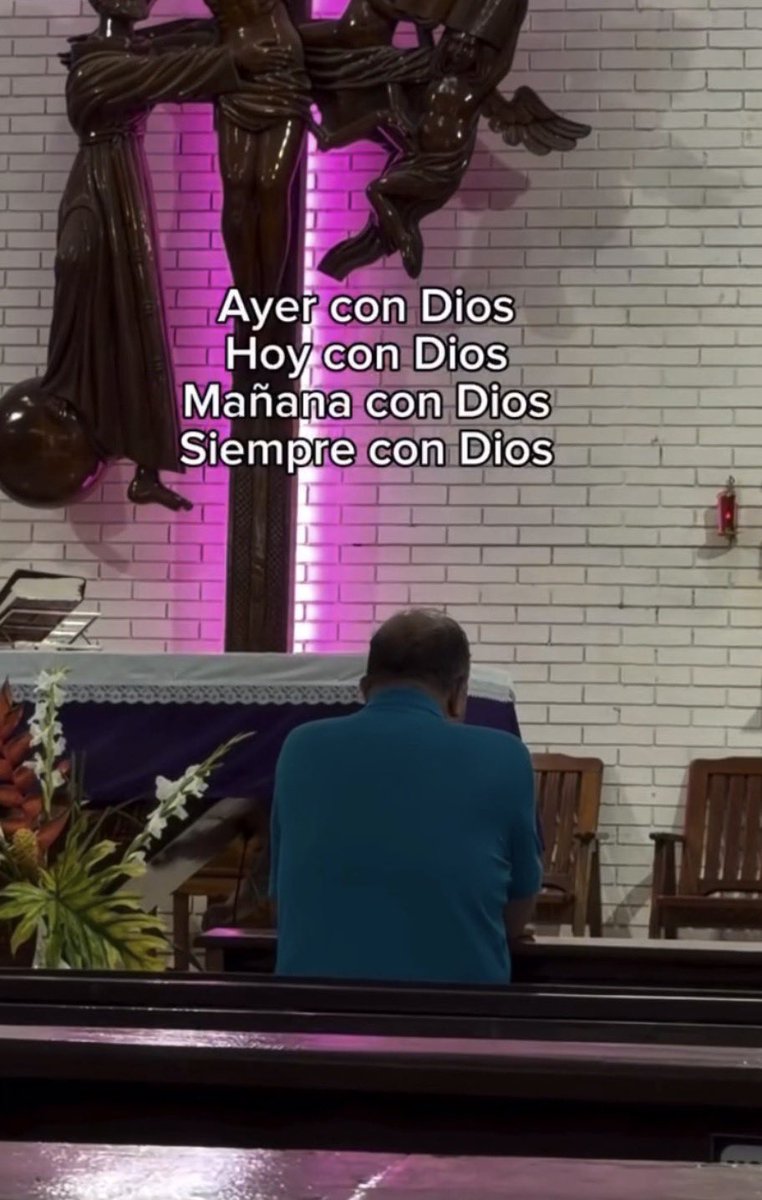 Vanya Thais tweet media