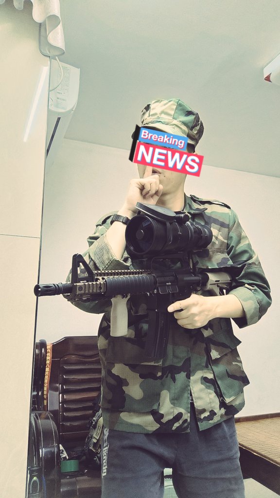 Edtuorvsk's tweet photo. Finally found a metal AR flute  that can carry night vision....:D https://t.co/BSsHQdEqlB