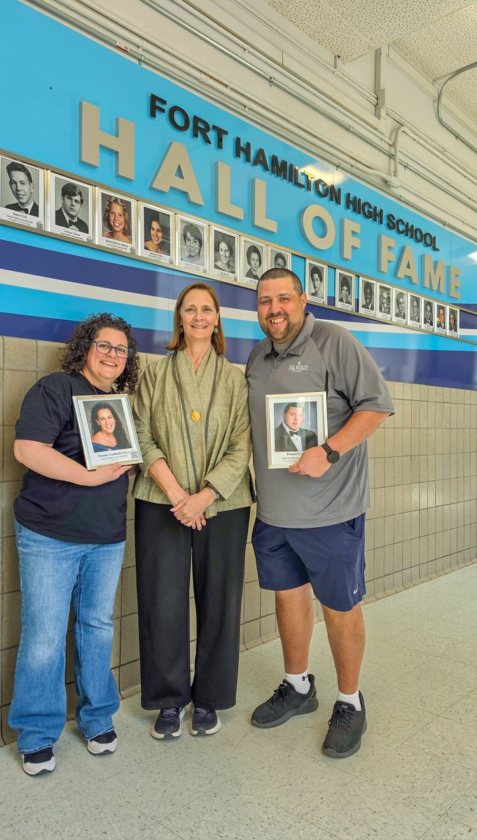 TigerFootballBK's tweet image. Fort Hamilton HS Hall of Fame Class of 2026.

🐾 Mr. &amp;amp; Mrs. Perez

 @FortHamiltonBK @FHHSFootball

#webleedblue #gotigers #halloffame