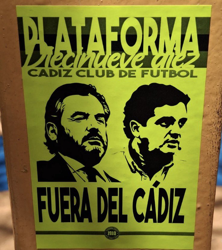 No tienen vergüenza, un lunes con lo que eso conlleva de afluencia de público , con la situación deportiva e institucional del equipo …..
Pues nada a los lumbreras se les ocurre querer hacer un mosaico ……
Mi único mosaico es este…
Fuera de mi casa!!!!!