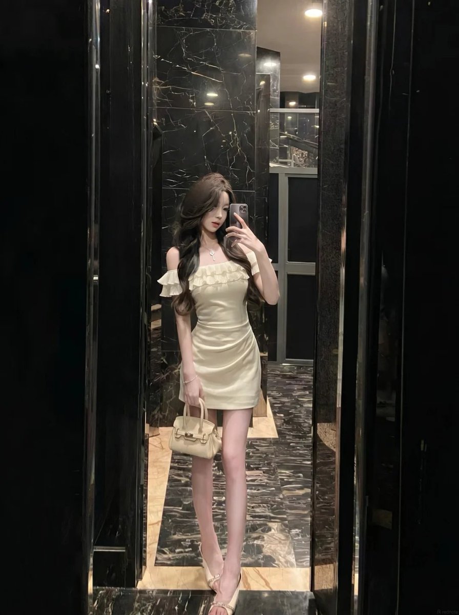 相信我了吧？真的给啊？ 或者你们想看什么评论出来也行