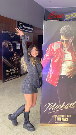 melcostahoneybabe tweet media