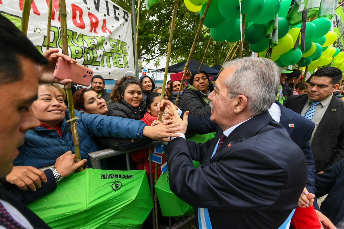 Elias Suárez tweet media