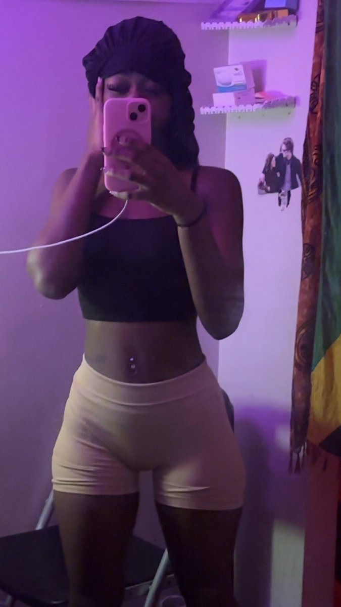 L A L A 🔞💋🌶️🍫🍒 tweet media