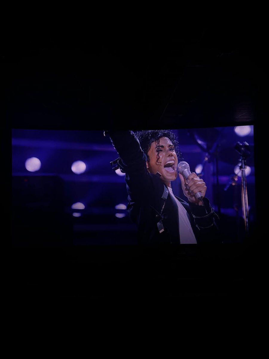 ؘkelzita | #MichaelMovie tweet media