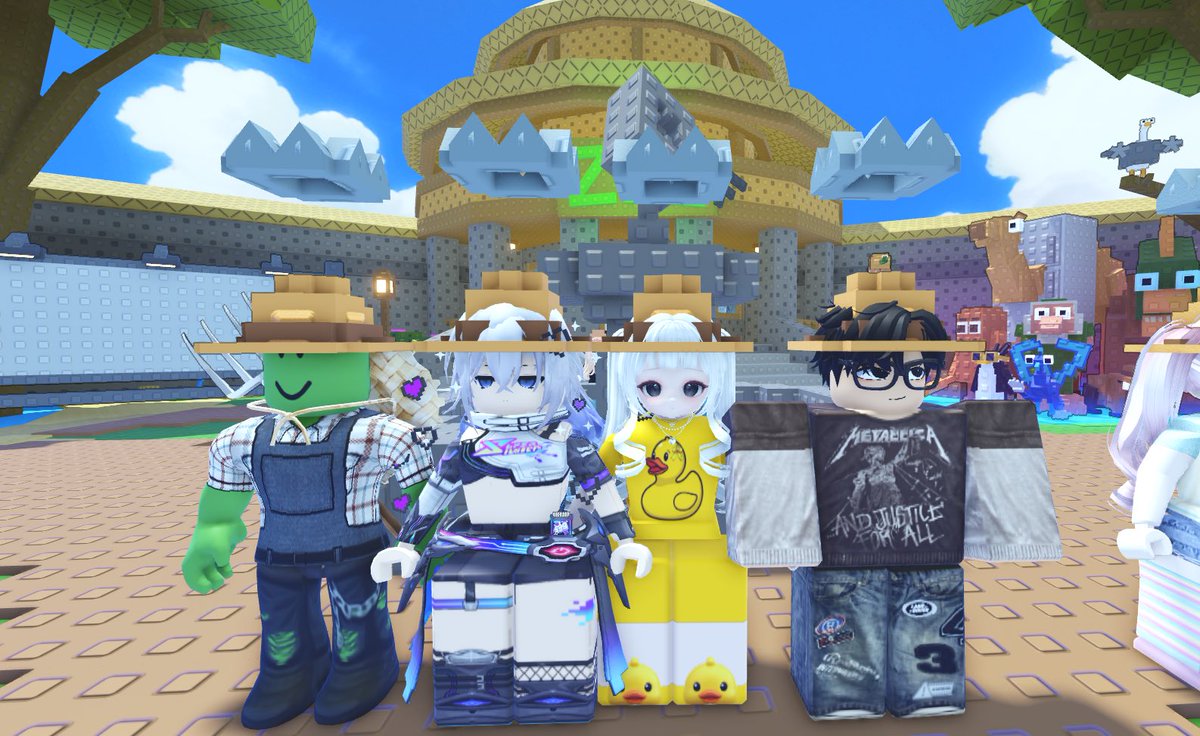 mistycikenodel tweet media