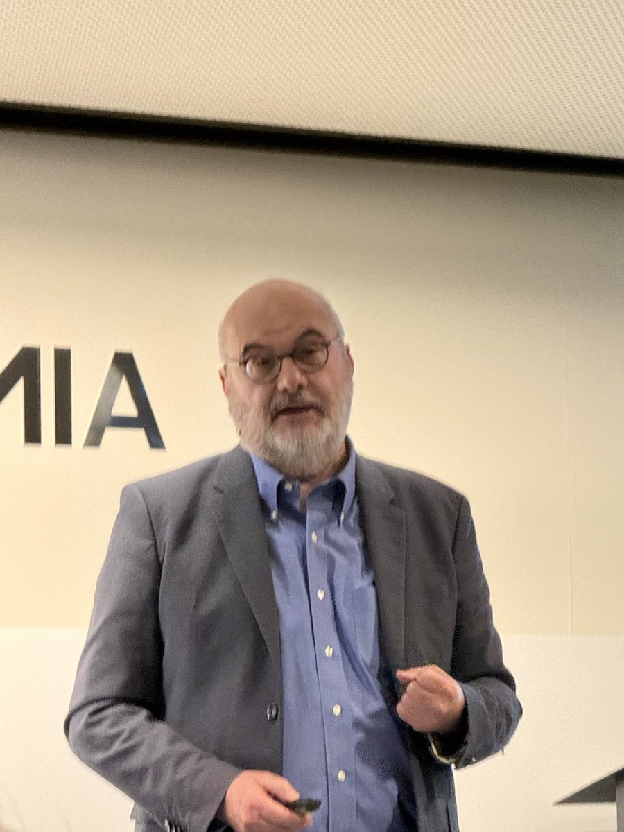 Anna Forastier tweet media