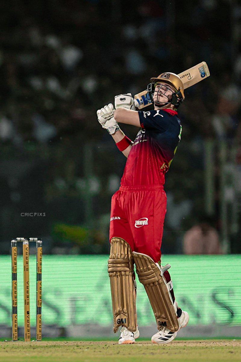 Pics Of Decade tweet media