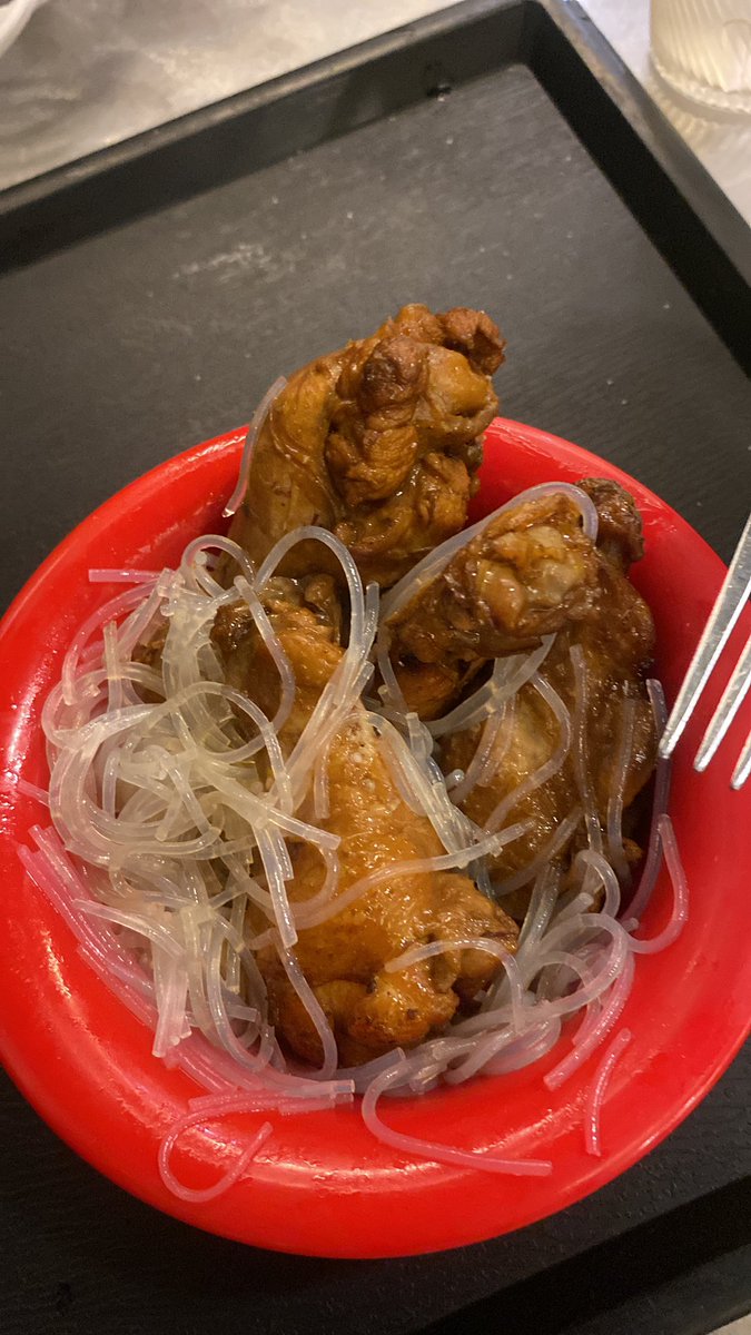 replyurlies's tweet photo. @xpeacessea gatau anj makanan edr, yg pnting makan https://t.co/vDZJYiLGE8