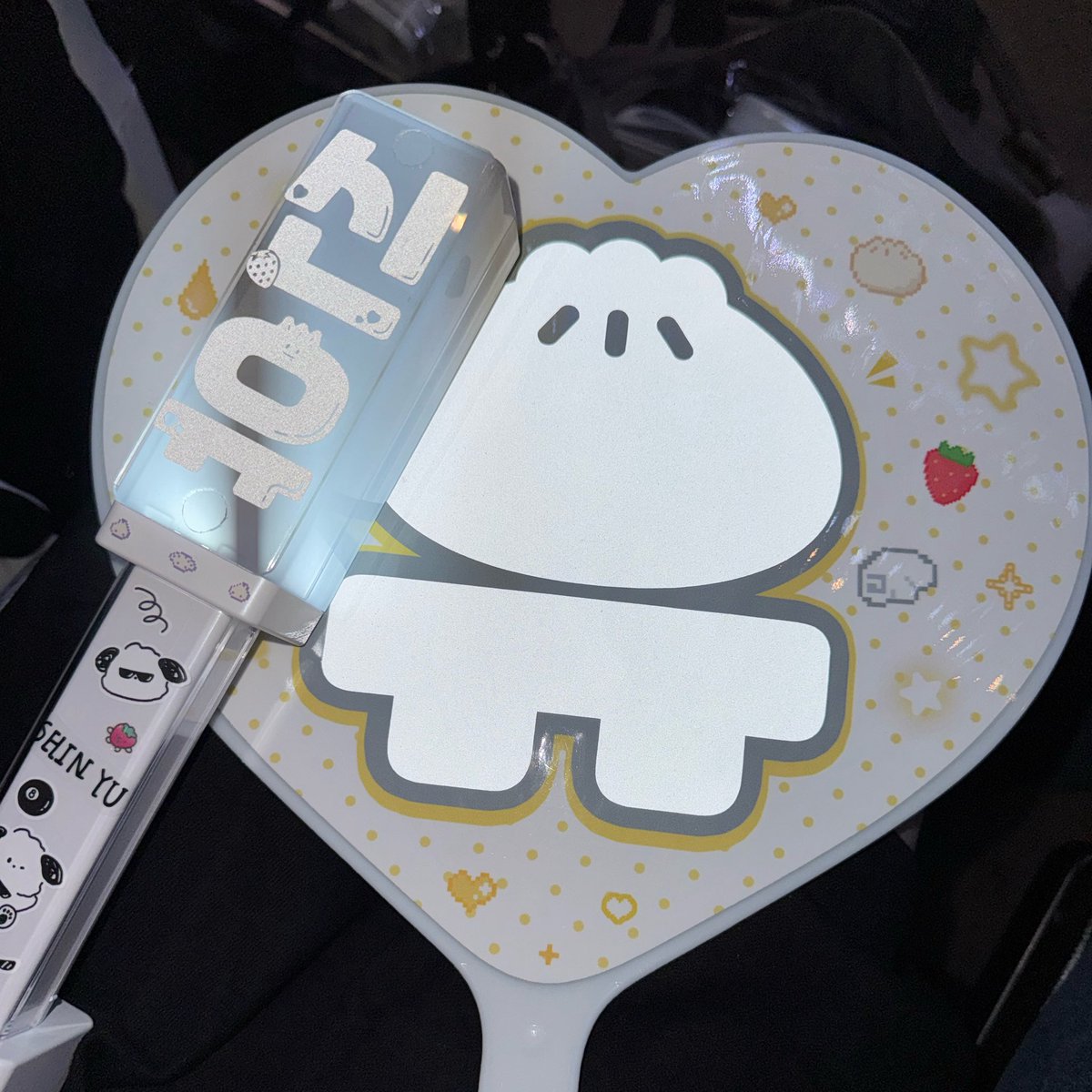 라떼 tweet media