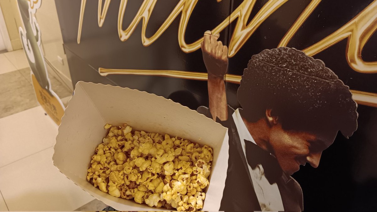 拎萌路路🍋電玩娛樂系VTuber｜目標YT一千訂閱！ tweet media