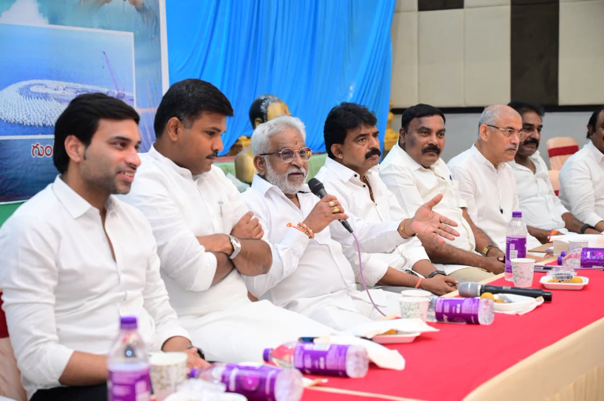 Devineni Avinash tweet media