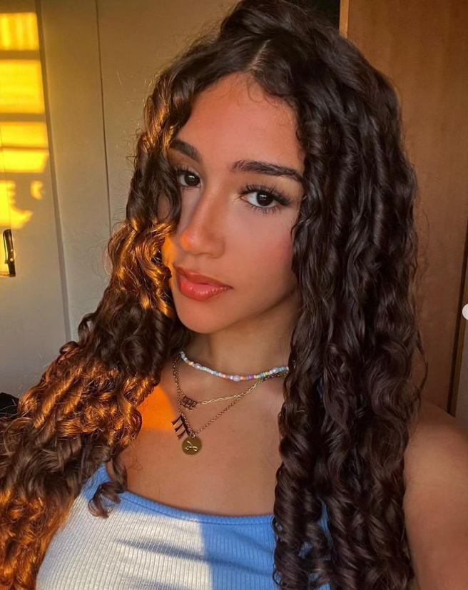 Alexandra Bush tweet media