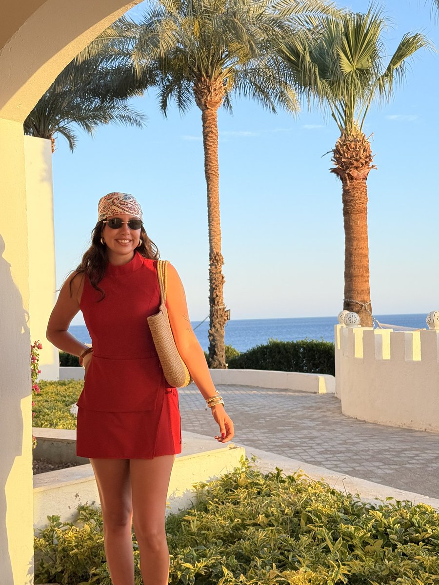 edaesirik's tweet photo. Ben tatile gitmek değil tatil olmak istiyorum 🌊🌅👒👙🦀👙👒🐟🐠🐚 https://t.co/vs8YRBUumB