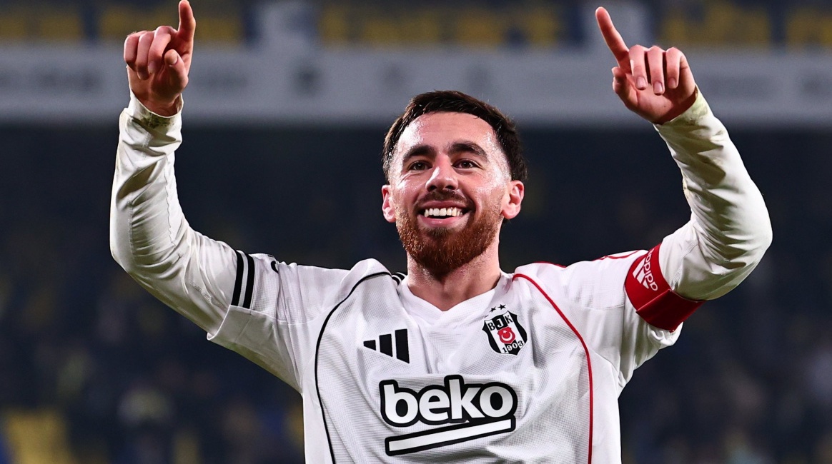 Anfield Edition | æ tweet media