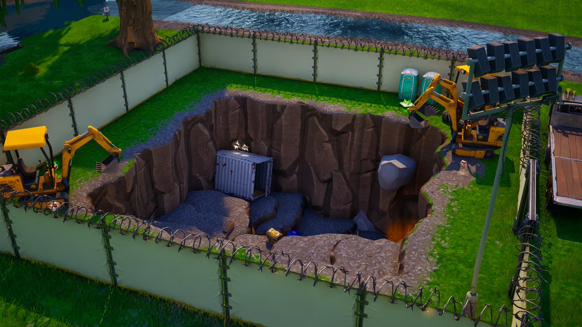 FortTracker tweet media
