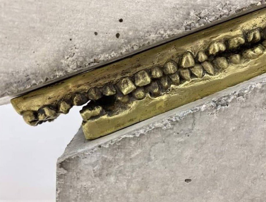 pmamtraveller's tweet photo. “Stress” by Yoan Capote https://t.co/RU4pC4q3U9