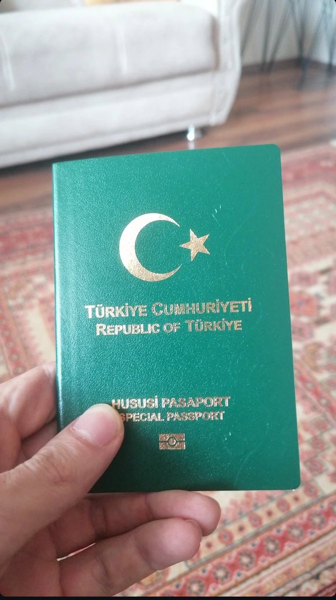 denizerhanklc17's tweet photo. Gidelim buralardan... https://t.co/3ZUlflWNmE