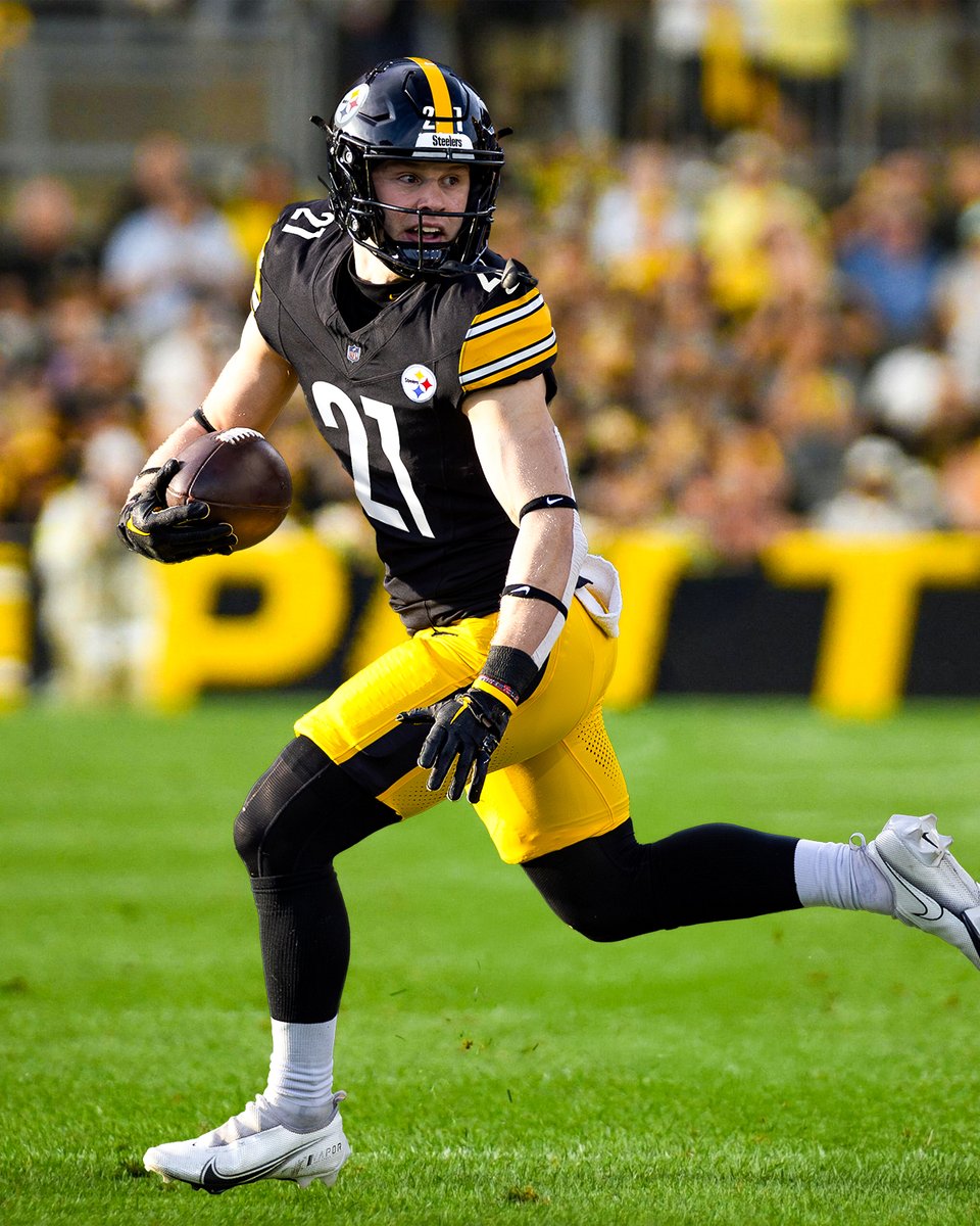Hawkeye Football tweet media