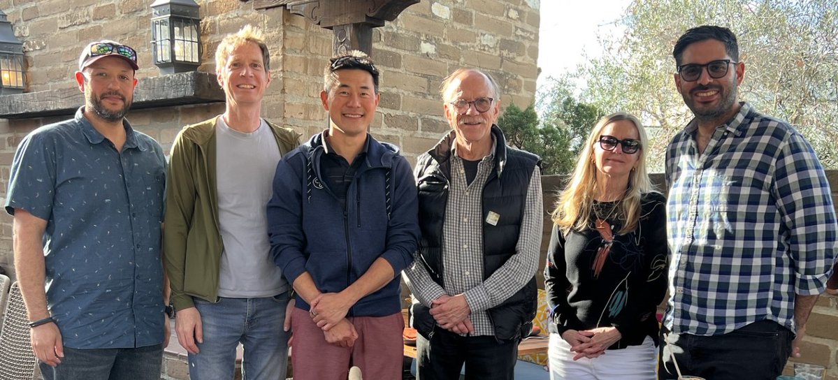 ucsdstemcell's tweet image. A $13M award from @CIRMNews is funding groundbreaking #regenerativemedicine research led by @yeo_lab and team to tackle “RNA pollution”🧬 as a root cause of neurodegeneration to protect the aging brain 🧠. Learn more @: bit.ly/41VgKOv. H/t @salkinstitute @sbpdiscovery