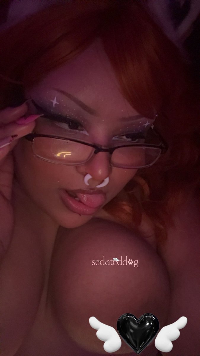 if you wanna see these uncensored they’re on my paid priv, 10$ to get in <3