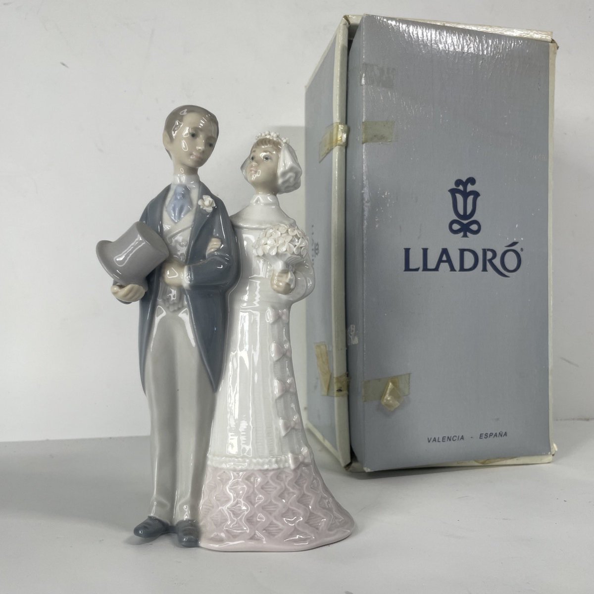 RecycledBrothers tweet media