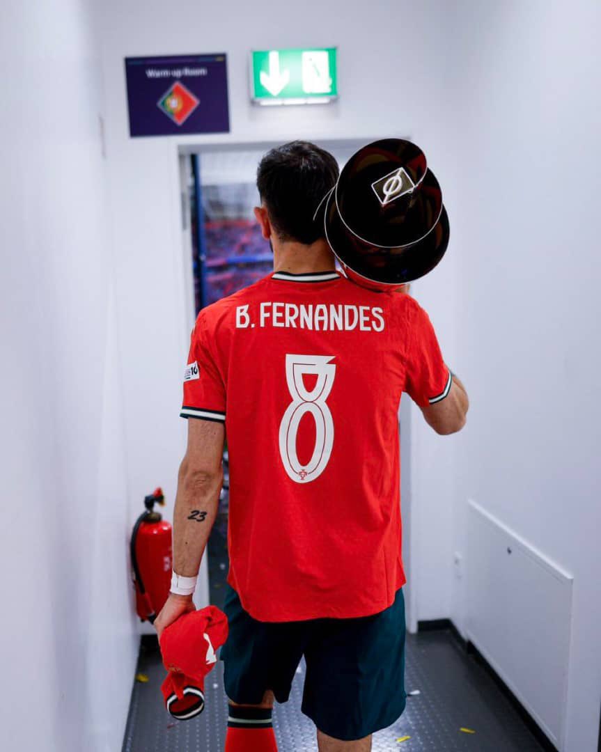 BAMBI 🏄🏽‍♂️ tweet media