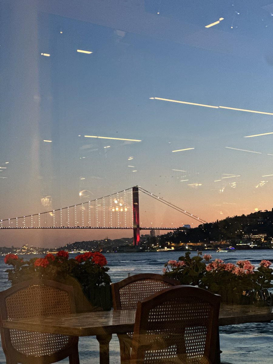 SemaAzraa's tweet photo. doğum günümü en güzel gün sanardım ta ki 27 nisana kadar ❤️ https://t.co/TlROXNLZvK