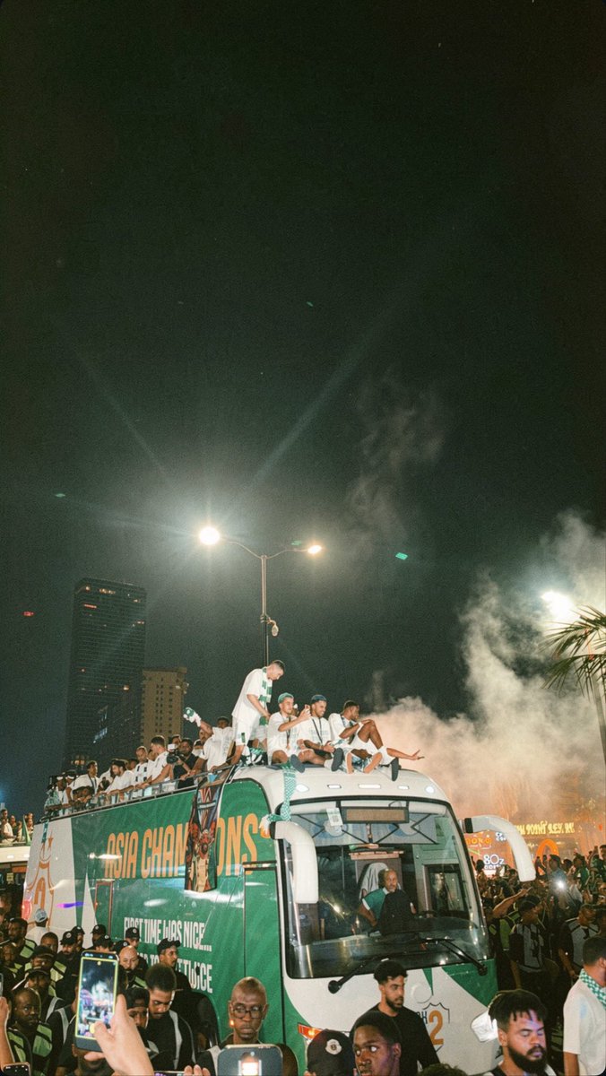 Raaav88's tweet photo. أحلى أيام العمر فيك 💚
@ALAHLI_FC https://t.co/KUJDPIBmYG