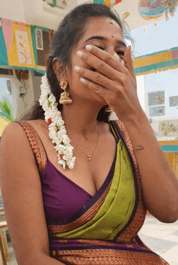 divyasissy tweet media