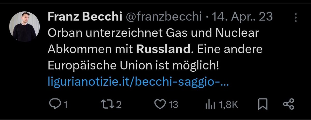 ilka911's tweet photo. VORSICHT: ☭
Kommunisten und Putinversteher haben die @berlinerzeitung besetzt und geben sich als Journalisten aus.

Als Beispiel die "journalistische" Tätigkeit von @franzbecchi:
Man denkt, das ist eine andere Meinung. Aber seine alten Artikel erzählen viel mehr über den Pionier https://t.co/73i6XSKSUg