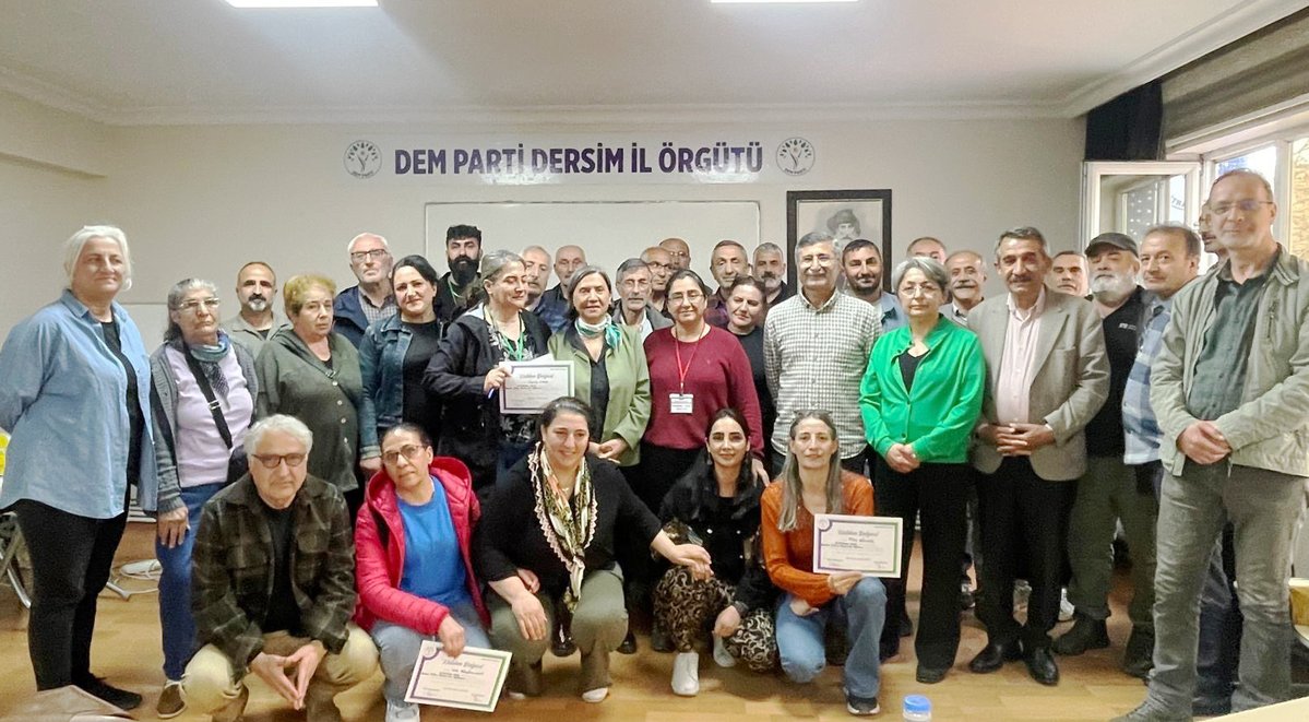 DEM Parti Okulu tweet media