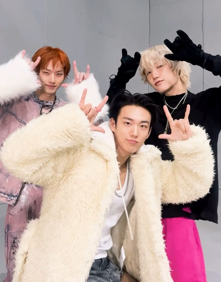 𑣲 ๋࿆ ࣭ zozo 🐾 #garlicmelon tweet media