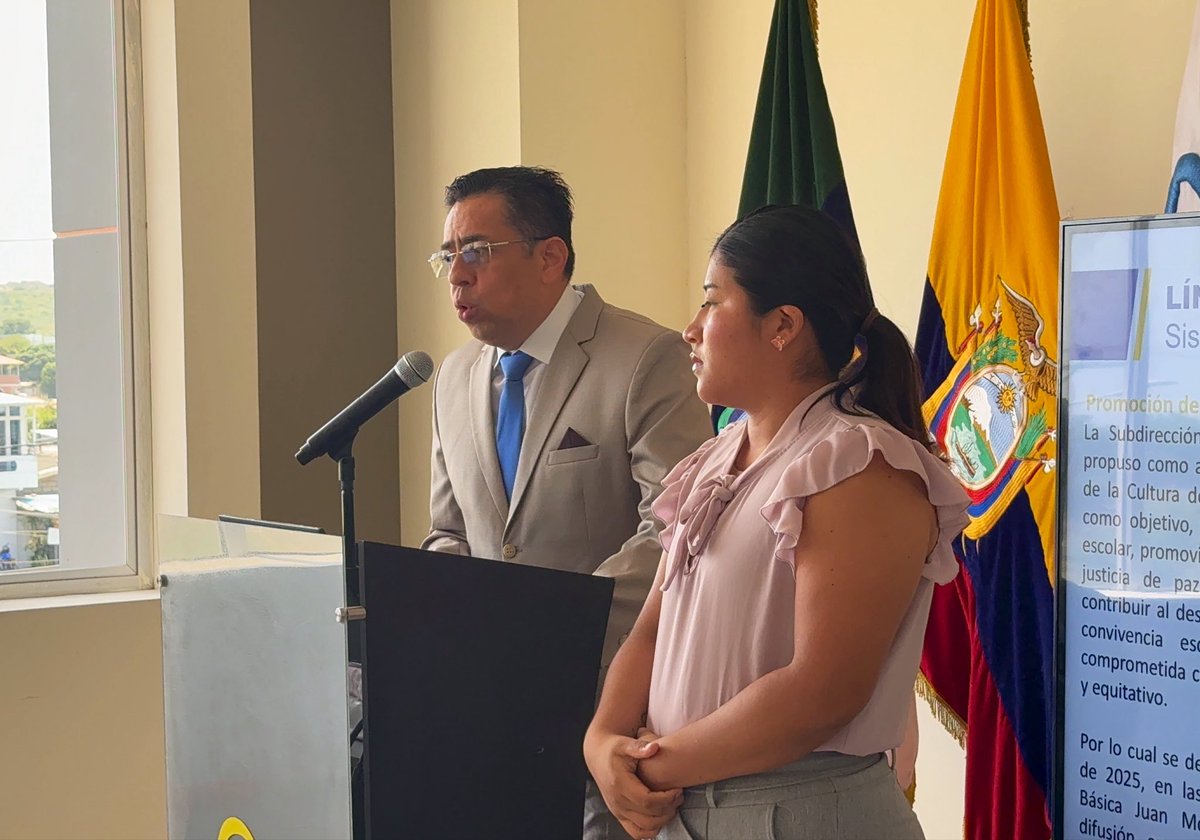 StaElenaCJ tweet media