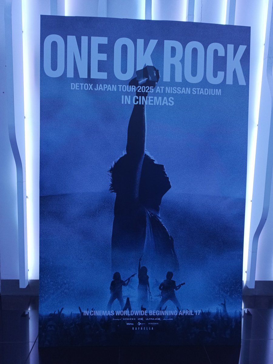 itsmjdlyn's tweet image. Round 2, but it still feels like the first time. The goosebumps are real! It felt like, Ate Misa and I owned a private screening of the movie. This was the perfect detox after my RTCU assessment earlier 😁. 
#OOR #DETOX @ONEOKROCKcinema @4dplexfilm #ONEOKROCK