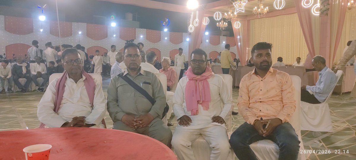 ramkishorebind's tweet photo. शादी-समारोह 
393-ज्ञानपुर विधानसभा 
@samajwadiparty @yadavakhilesh @proframgopalya1 @MPDharmendraYdv @dimpleyadav @aashishsy @palshyamLalsp @socialistaditya @sunilyadv_unnao @shivpalsinghyad @mediacellsp https://t.co/7QVxJp6yqT