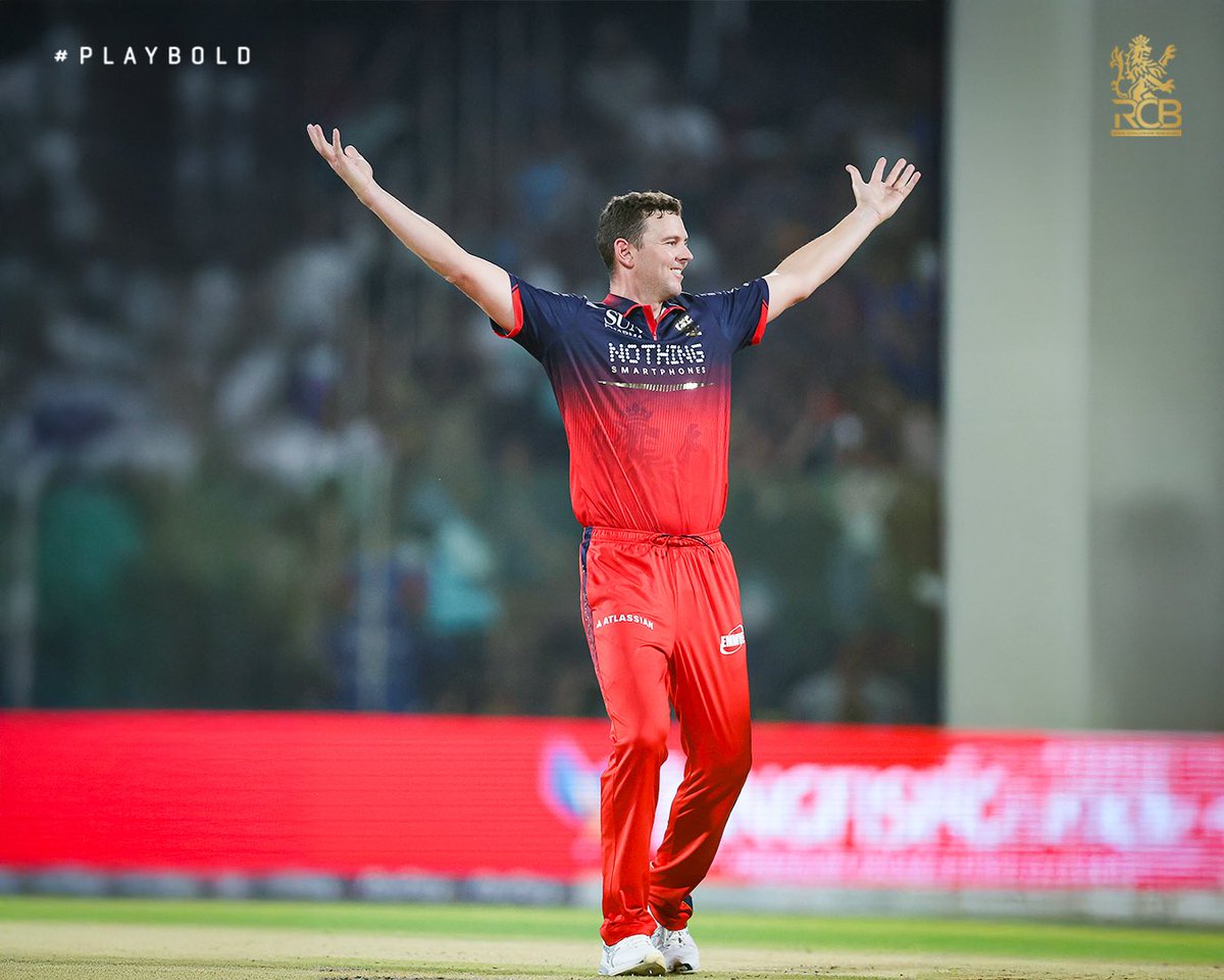 How much do we love our hazleGOD? ❤️
THISSSSS MUCHHHHH ⬇️🤷