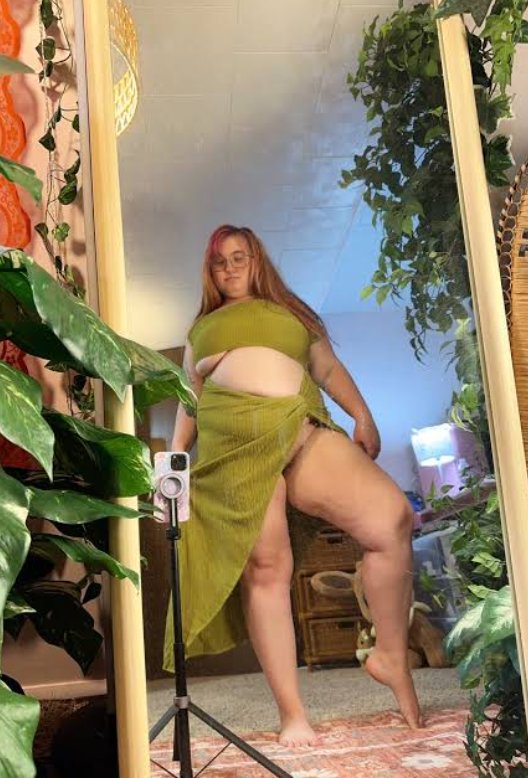 Fae Valantine tweet media