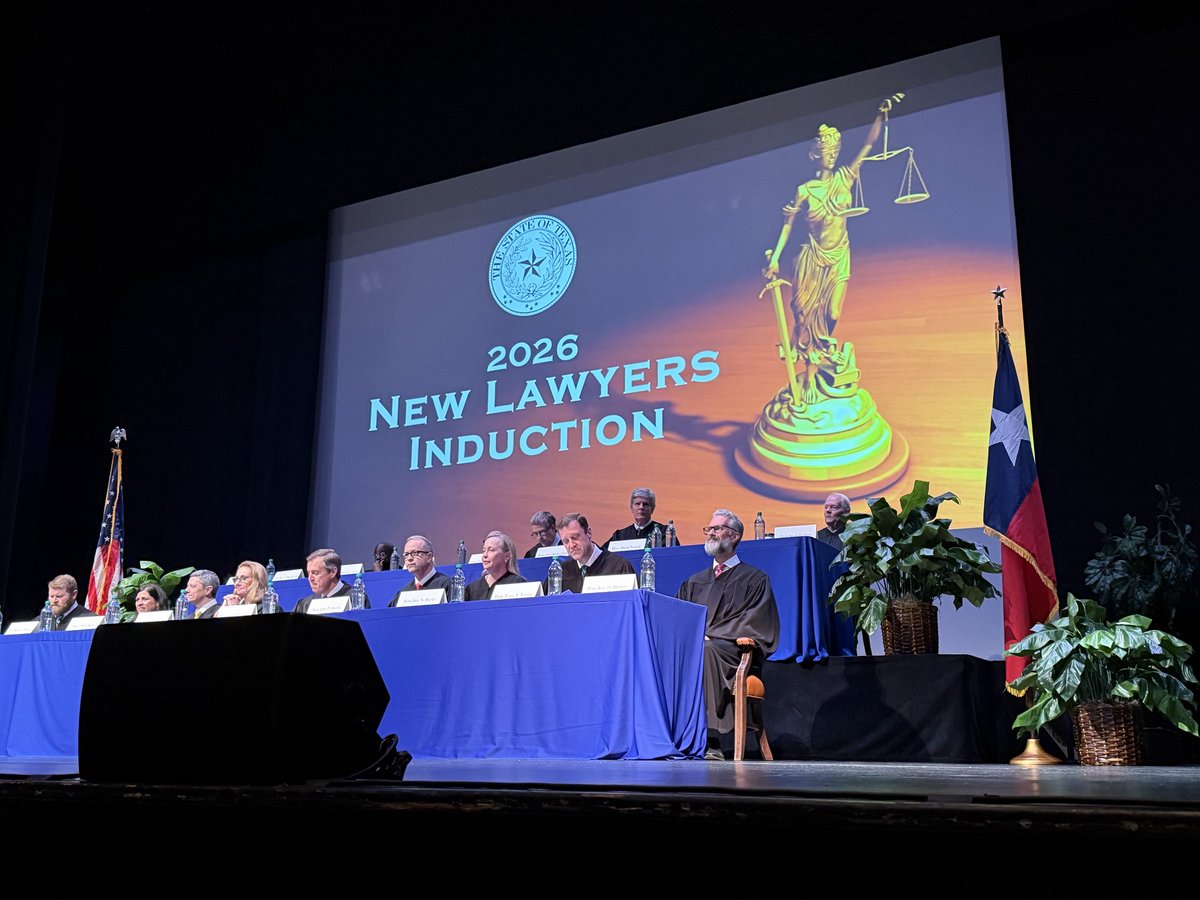 Syeager's tweet photo. Congratulations to the @SMULawSchool grads who officially joined the ranks of Texas attorneys today!

Sworn in by a joint session of the Texas Supreme Court and Texas Court of Criminal Appeals at Bass Concert Hall. 

You did it!  We are proud of you. ❤️🤍💙

#NewTexasLawyers #TexasBar2026 #AdmittedToTheBar #SCOTX