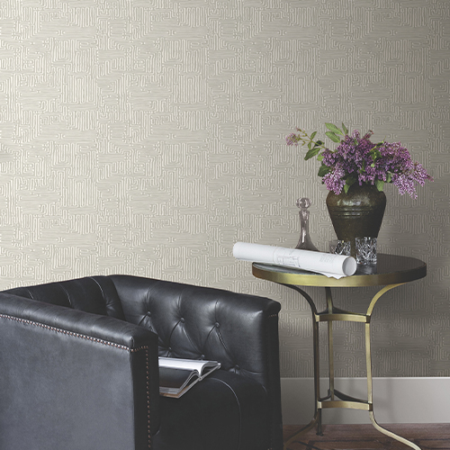 WallpaperStore's tweet image. Astoria #Wallpaper Book by Ronald Redding from York Wallcoverings exhibits traditional motifs in timeless and archival florals, damasks, and stripes with some modern textures and geometrics. lelandswallpaper.com/product-catego…

#homedecor #madeinUSA