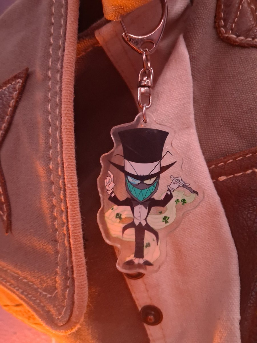 melogranomarcio's tweet image. I'm so glad I got these when I did I love you #blackhat