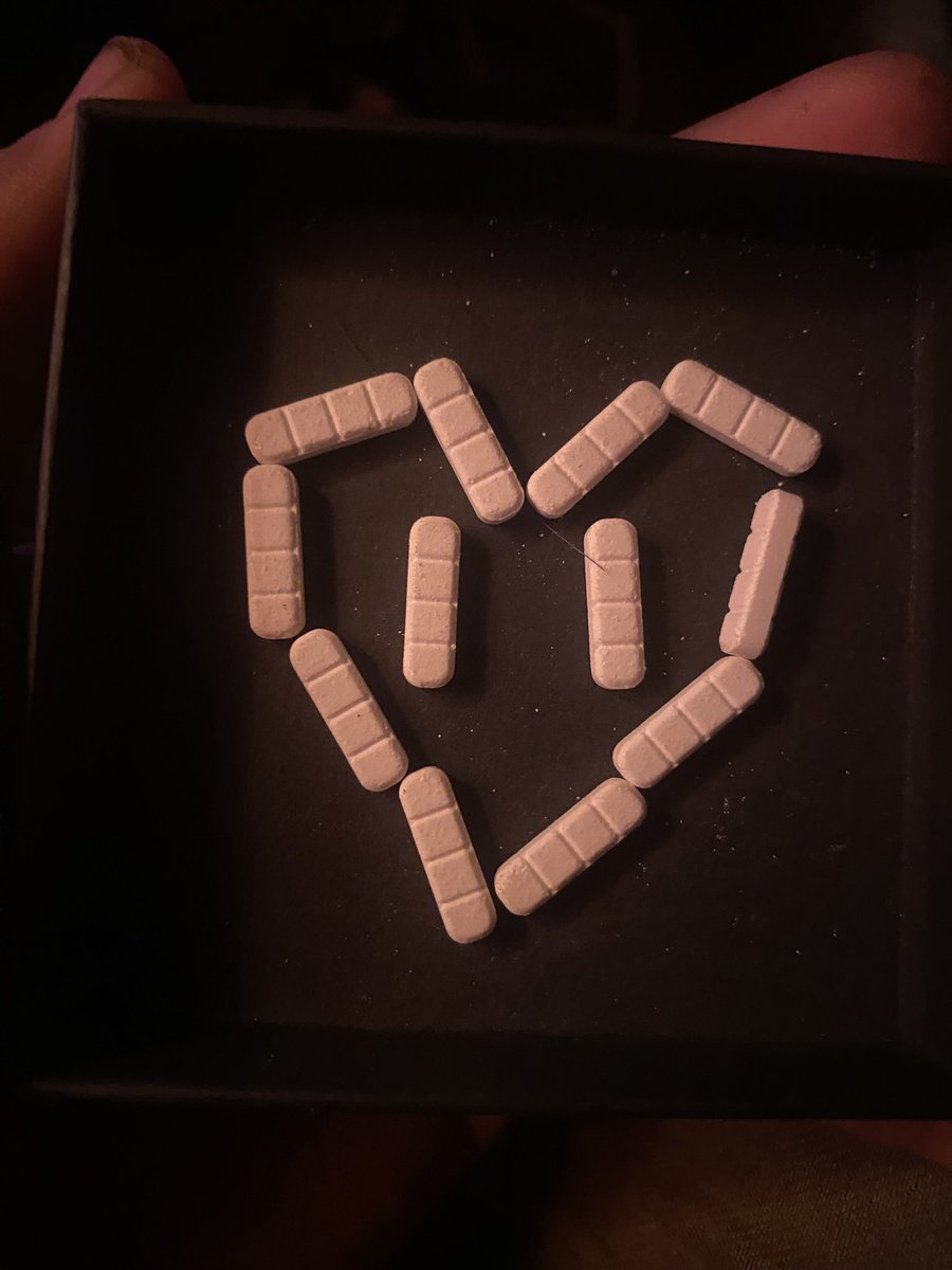 fairlady304 tweet media