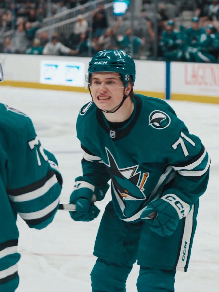 pau🦈🏒 tweet media