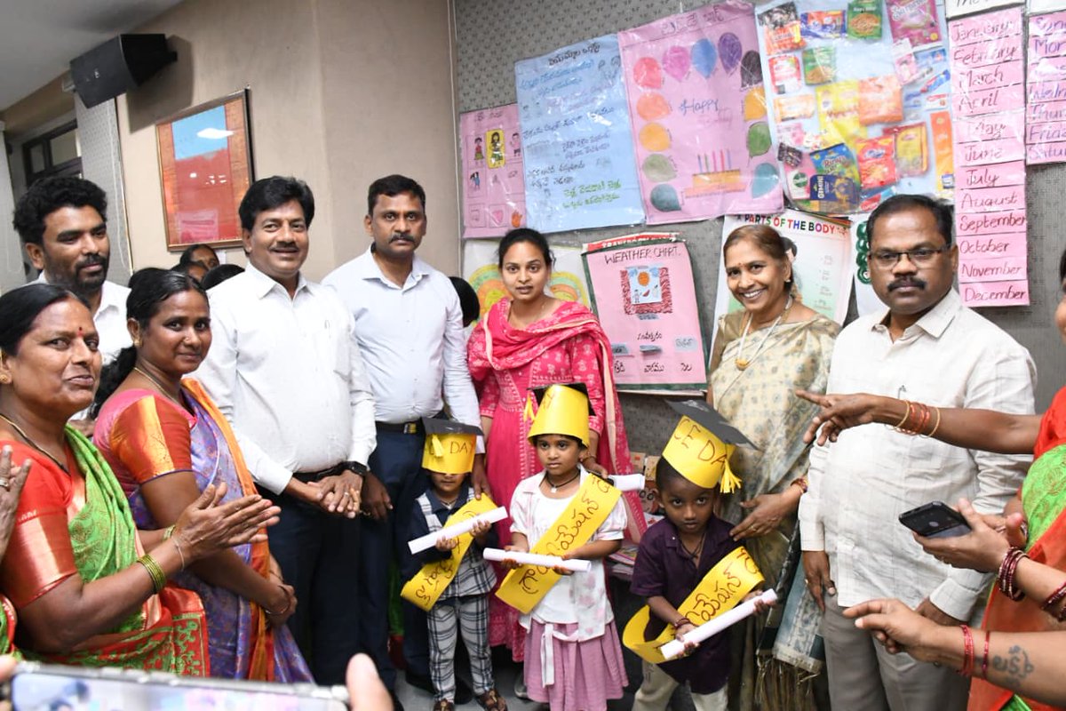 DPRO_WANAPARTHY's tweet image. జిల్లా సంక్షేమ శాఖ సిబ్బంది, ఇతర అధికారులు తదితరులు పాల్గొన్నారు. @Collector_WNP  #collector #collectorwanaparthy #PotionPakoda #localbodycollector #additionalcollectorrevenue #Zpceo
#DRDO #dwo @IPRTelangana